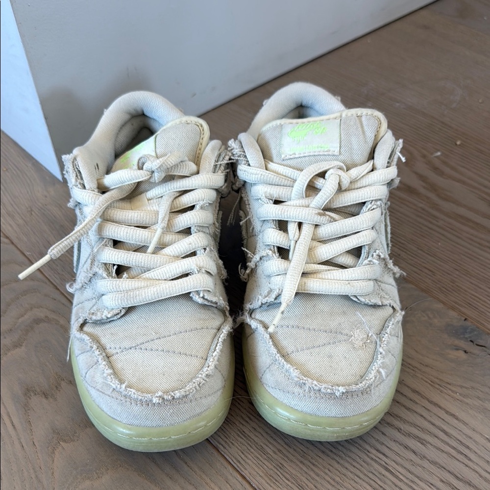 Mummy Nike Dunks